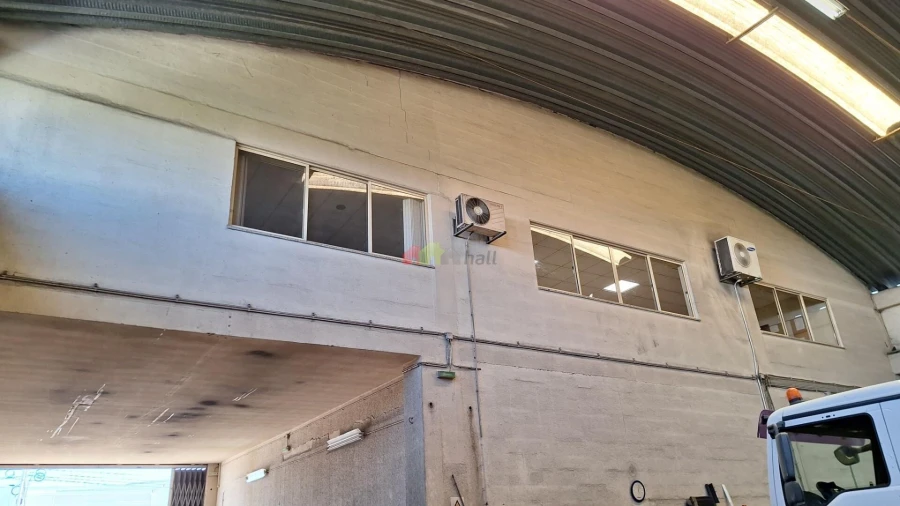 Armazém para Venda em Alhos Vedros Foto 2