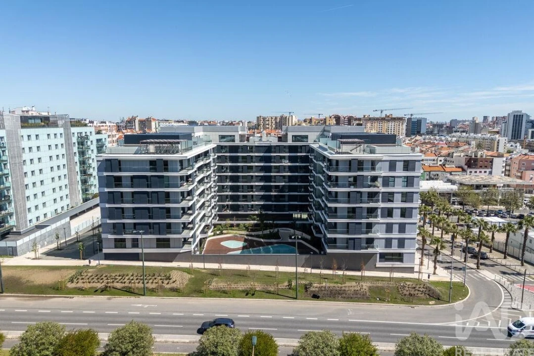 Apartamento T1 para Venda em Avenidas Novas Foto 22