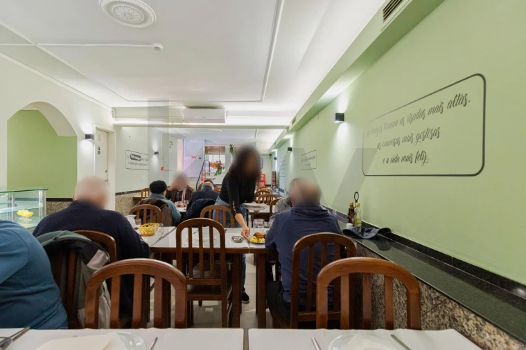 Loja para Trespasse em Almada, Cova da Piedade, Pragal e Cacilhas Foto 19