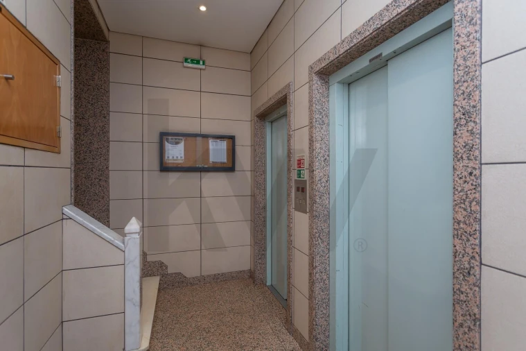 Apartamento T2 para Arrendamento em Odivelas Foto 40