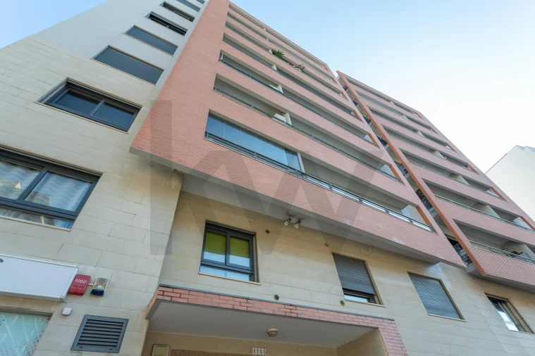 Apartamento T2 para Arrendamento em Odivelas Foto 1