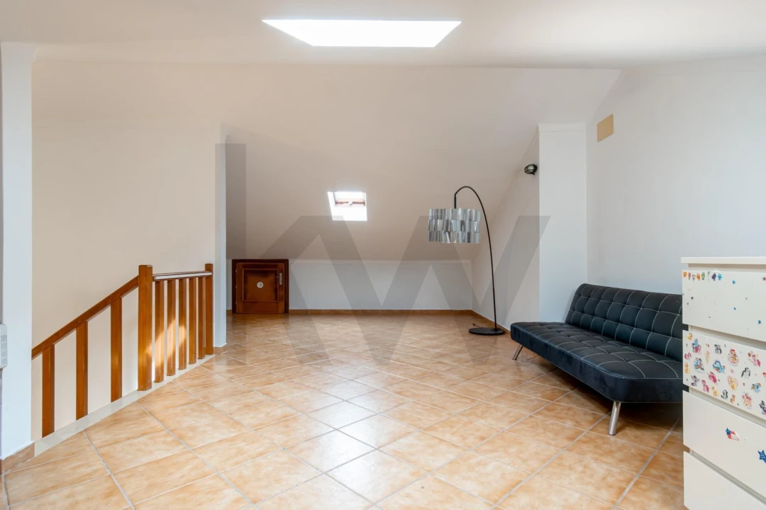 Moradia T3 para Venda em Fernao Ferro Foto 40