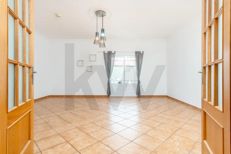 Moradia T3 para Venda em Fernao Ferro Foto 14