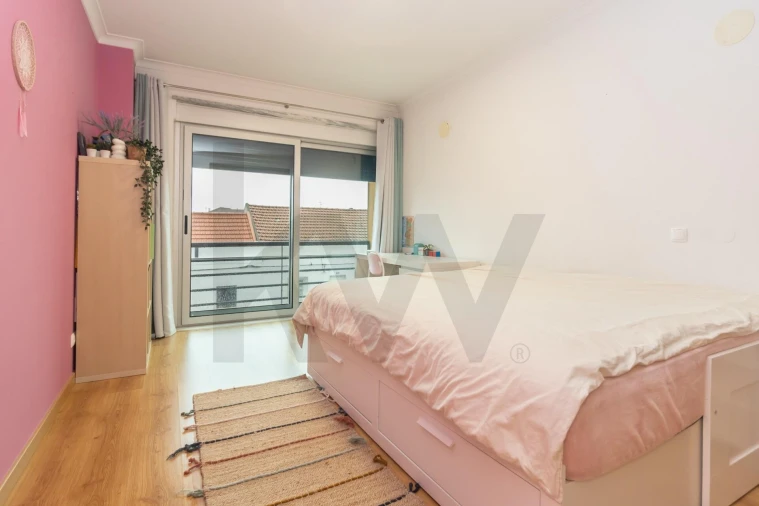 Apartamento T3 para Venda em Alhos Vedros Foto 28