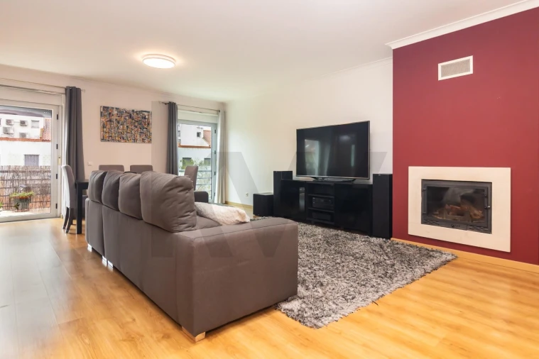 Apartamento T3 para Venda em Alhos Vedros Foto 11