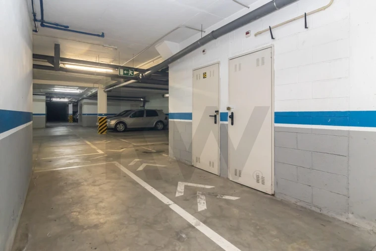 Apartamento T3 para Venda em Alhos Vedros Foto 56