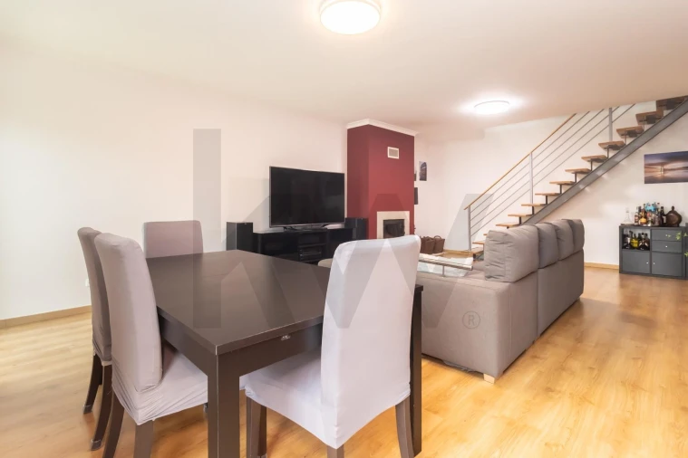 Apartamento T3 para Venda em Alhos Vedros Foto 14