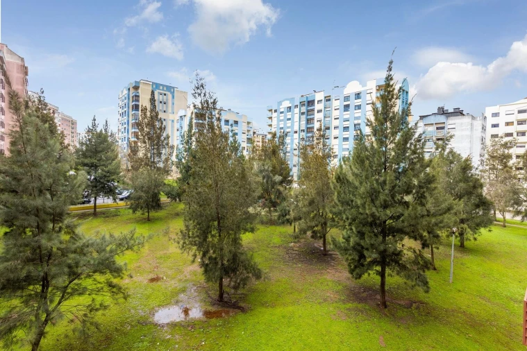 Apartamento T3 para Venda em Cacém e São Marcos Foto 22