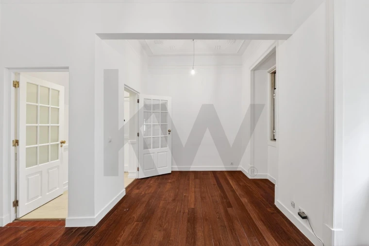 Apartamento T3 para Arrendamento em Campo de Ourique Foto 27