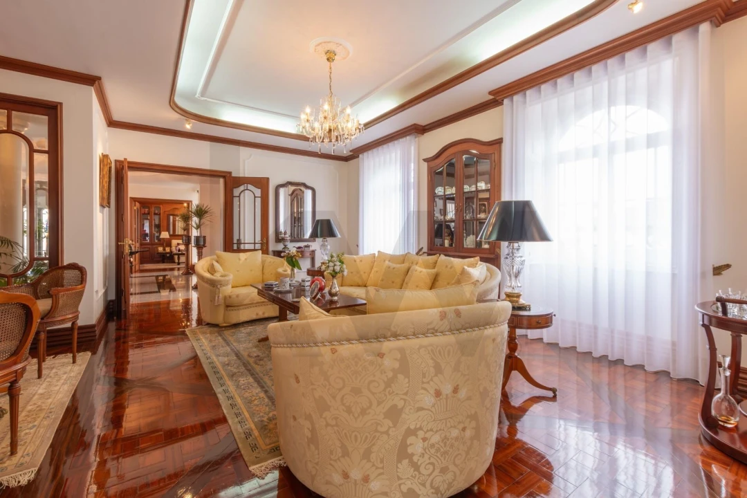 Moradia T4 para Venda em Relva Foto 23