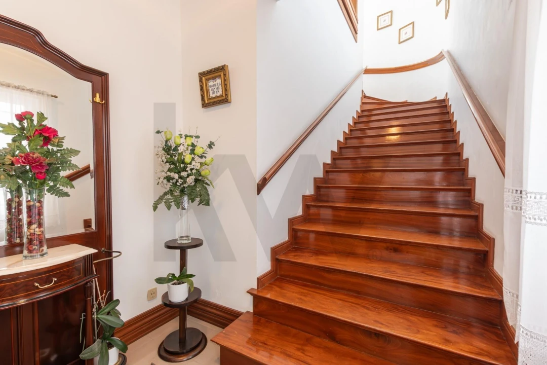 Moradia T4 para Venda em Relva Foto 34