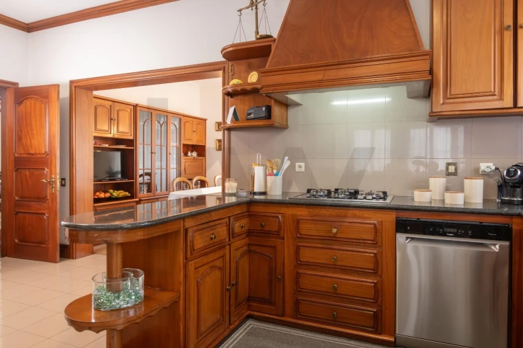 Moradia T4 para Venda em Relva Foto 31