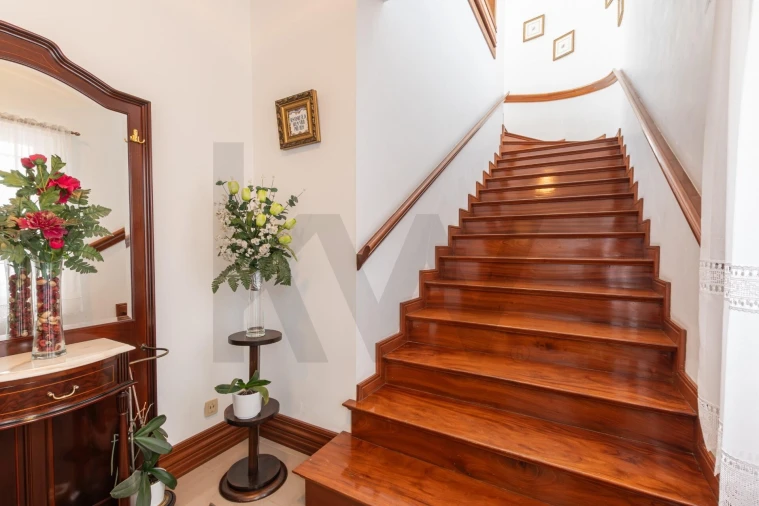 Moradia T4 para Venda em Relva Foto 34