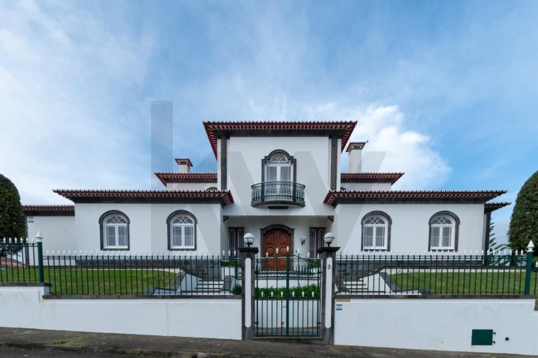 Moradia T4 para Venda em Relva Foto 46