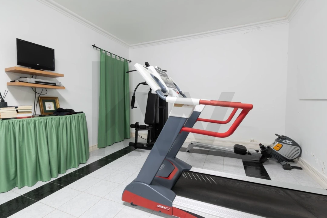 Moradia T4 para Venda em Relva Foto 39