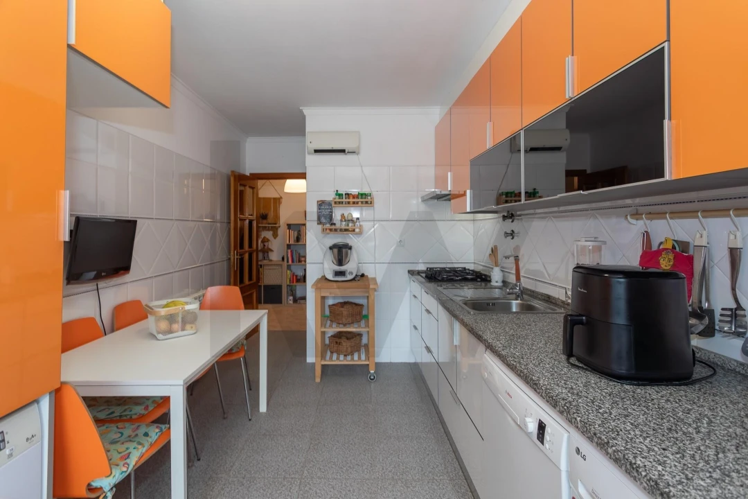 Apartamento T3 para Venda em Milharado Foto 11
