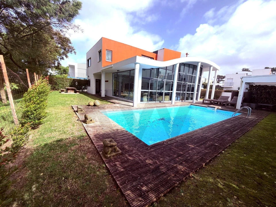 Moradia T4 para Venda em Quinta do Anjo Foto 1