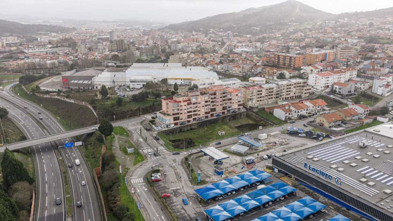 Terreno para Venda em Valongo Foto 17