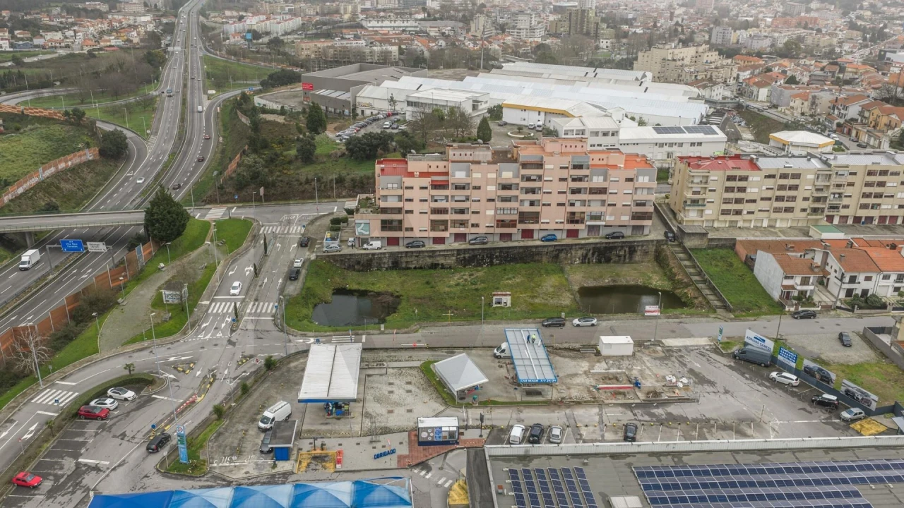 Terreno para Venda em Valongo Foto 5