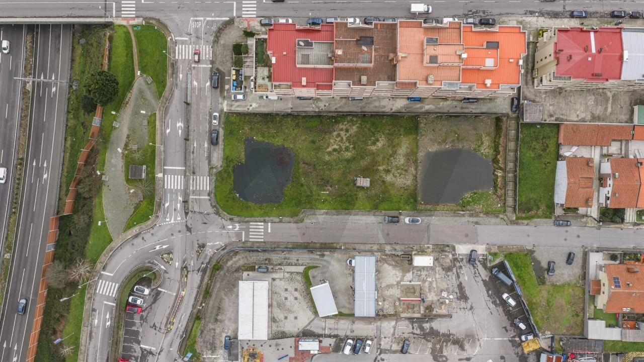 Terreno para Venda em Valongo Foto 13