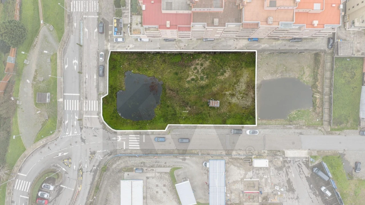 Terreno para Venda em Valongo Foto 3