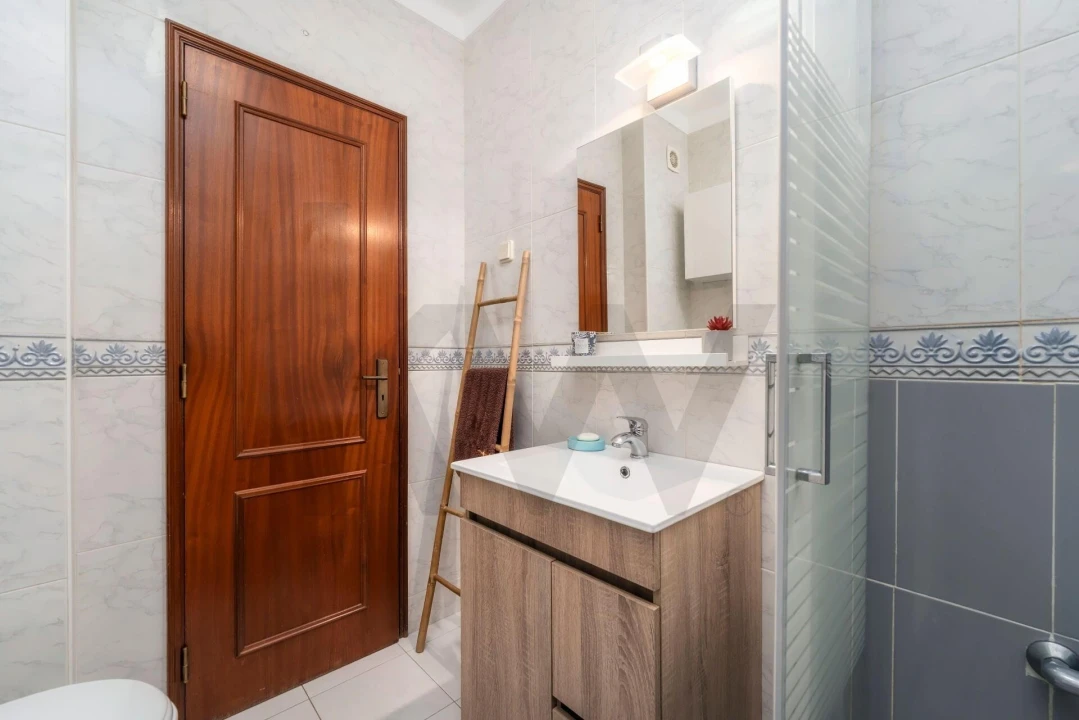 Apartamento T1 para Venda em Monte Gordo Foto 13