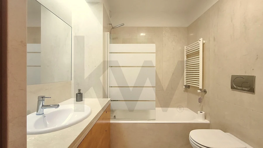 Moradia T3 para Venda em Folgosa Foto 27