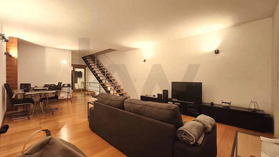 Moradia T3 para Venda em Folgosa Foto 16