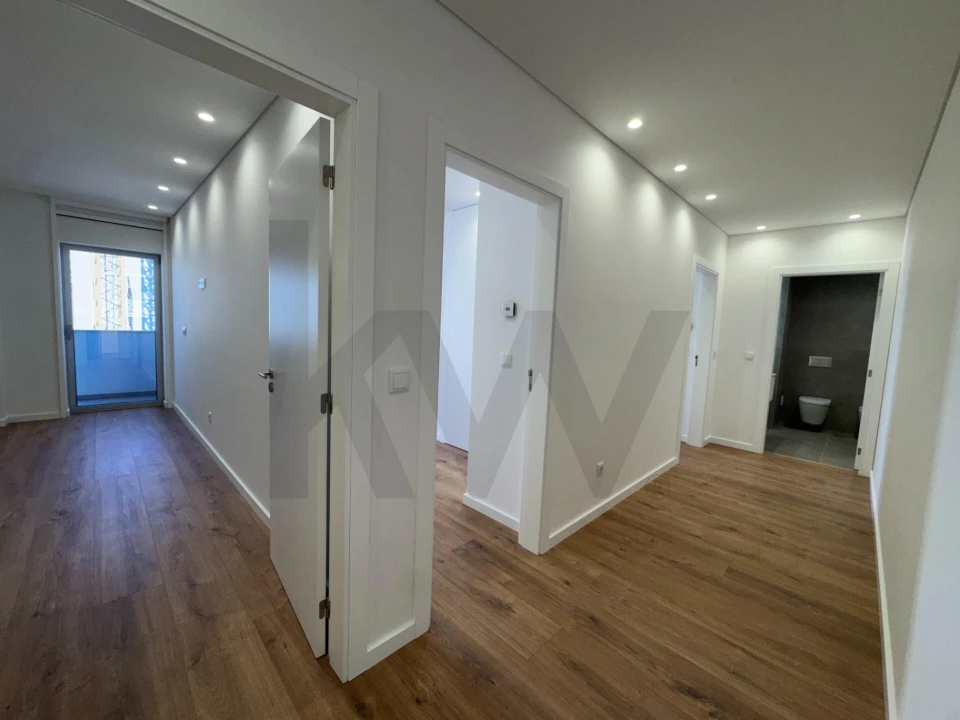 Apartamento T3 para Arrendamento em Viseu Foto 13