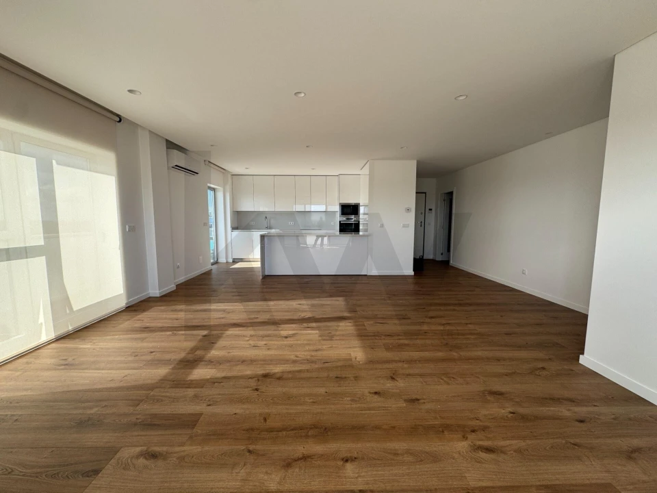 Apartamento T3 para Arrendamento em Viseu Foto 4