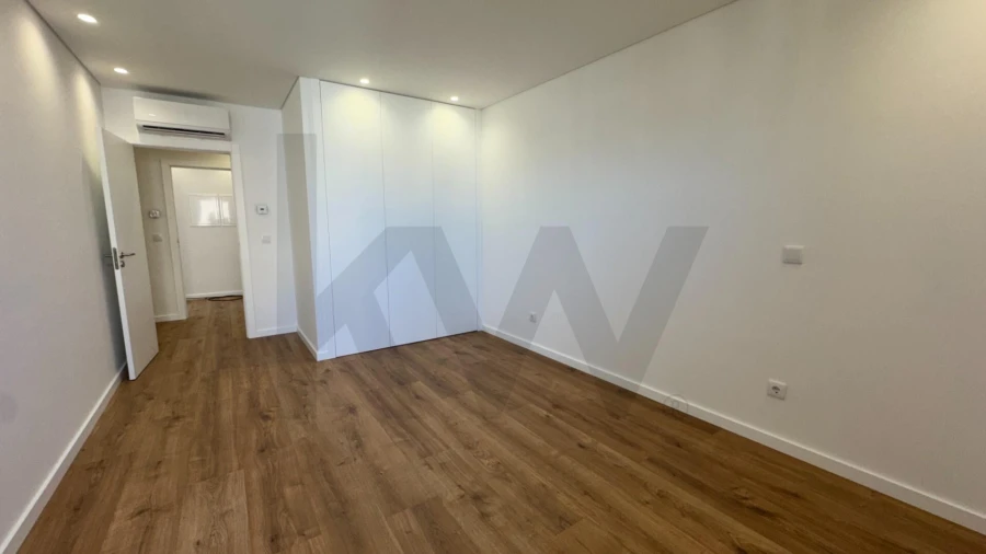 Apartamento T3 para Arrendamento em Viseu Foto 15