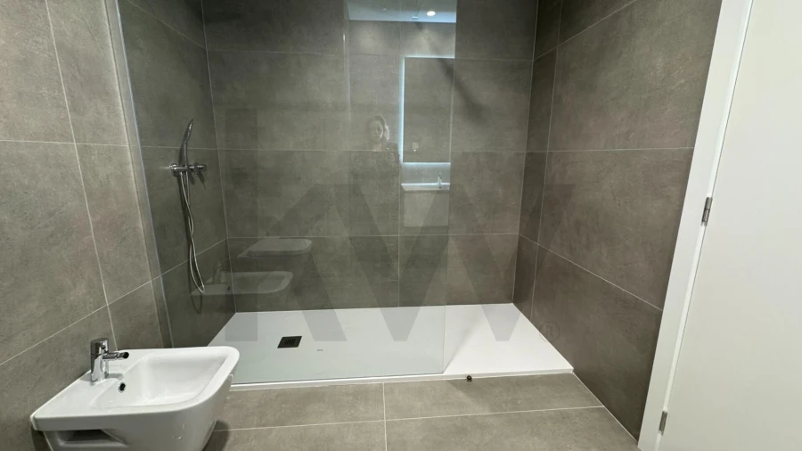 Apartamento T3 para Arrendamento em Viseu Foto 25