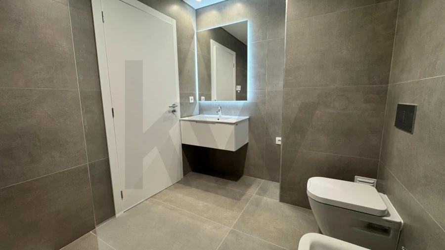 Apartamento T3 para Arrendamento em Viseu Foto 24