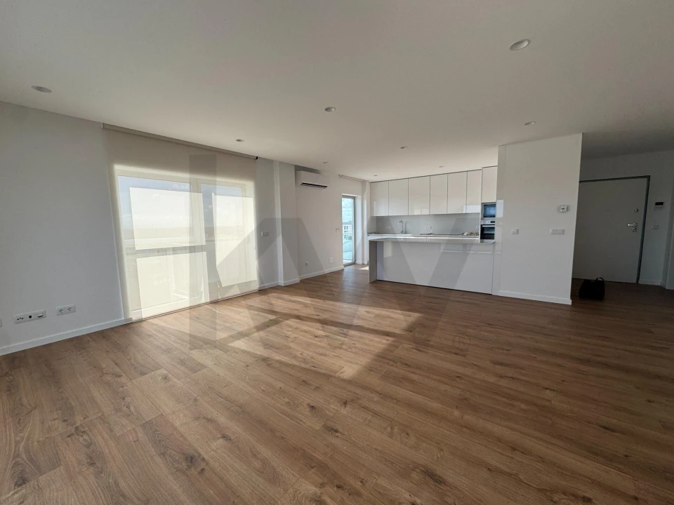 Apartamento T3 para Arrendamento em Viseu Foto 2