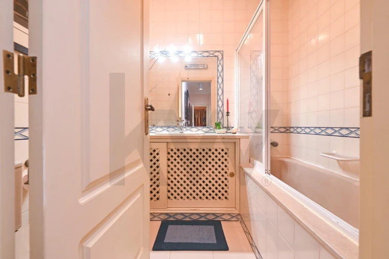 Apartamento T4 para Venda em Cascais e Estoril Foto 17