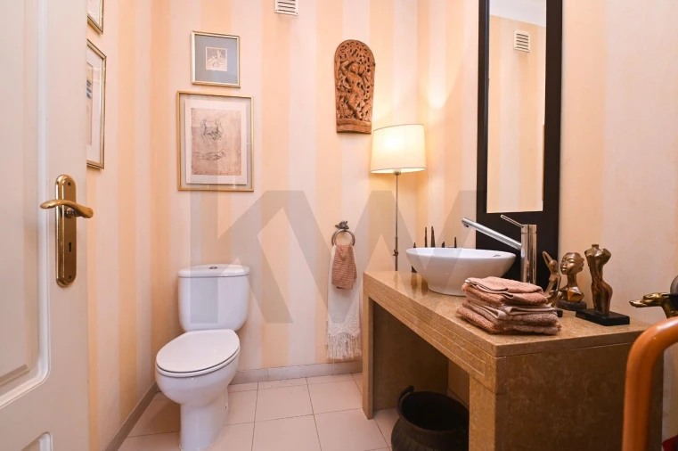 Apartamento T4 para Venda em Cascais e Estoril Foto 8