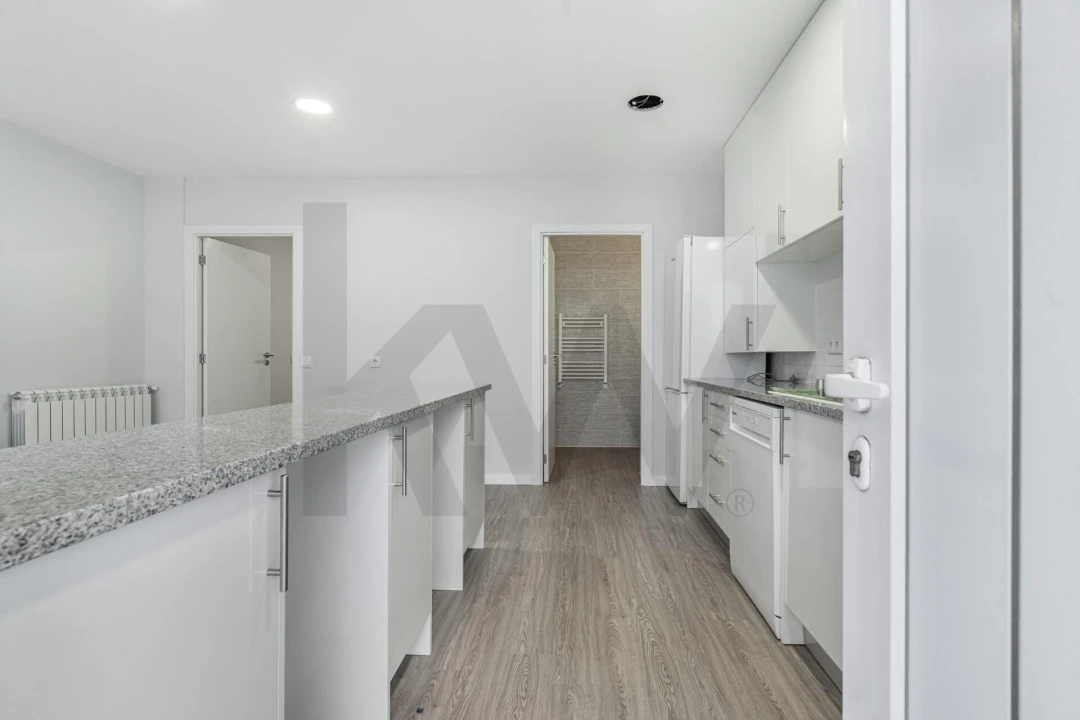 Apartamento T1 para Venda em Vila Praia de Ancora Foto 1