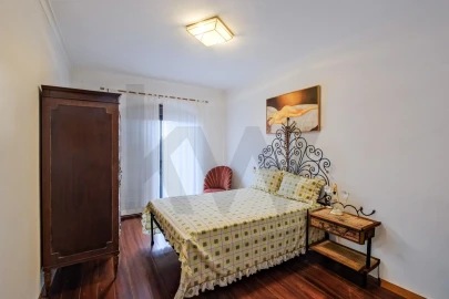Moradia T5 para Venda em Carcavelos e Parede