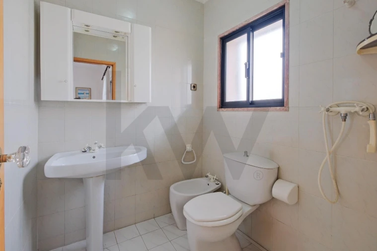 Moradia T5 para Venda em Carcavelos e Parede Foto 24