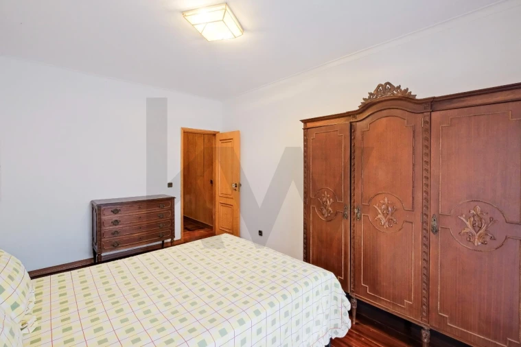 Moradia T5 para Venda em Carcavelos e Parede Foto 44