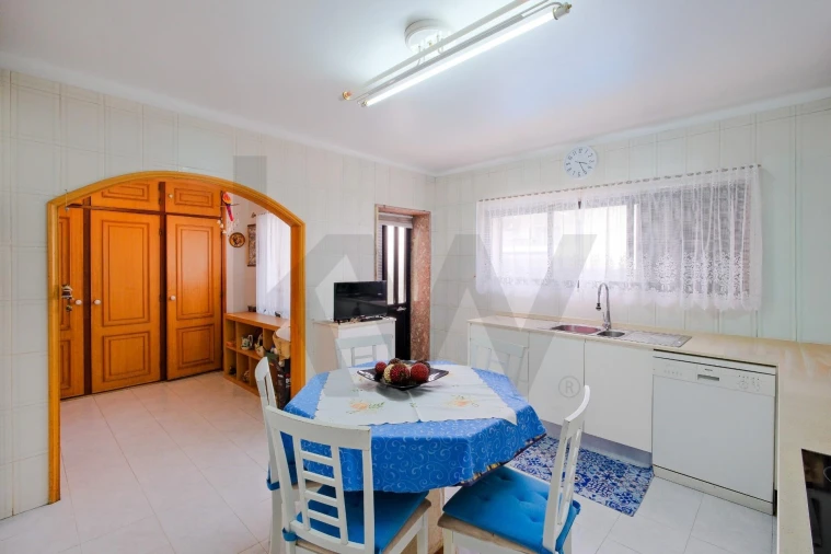 Moradia T5 para Venda em Carcavelos e Parede Foto 10