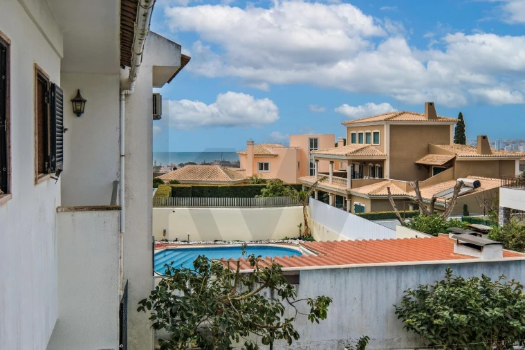 Moradia T5 para Venda em Carcavelos e Parede Foto 28