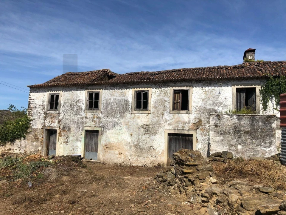 Moradia T4 para Venda em Olalhas Foto 6