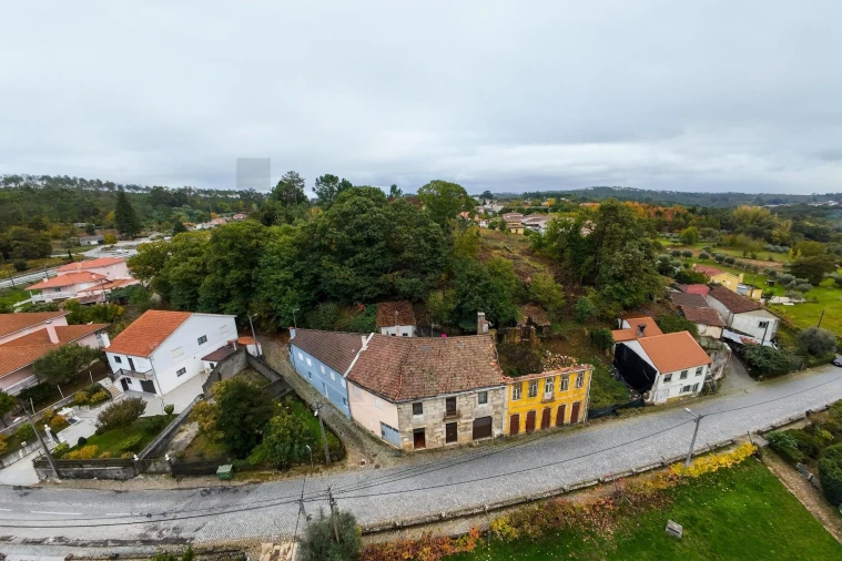 Moradia T3 para Venda em Satão Foto 3