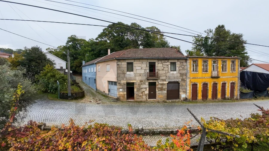 Moradia T3 para Venda em Satão
