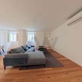 Apartamento T2 para Venda em Santa Maria Maior