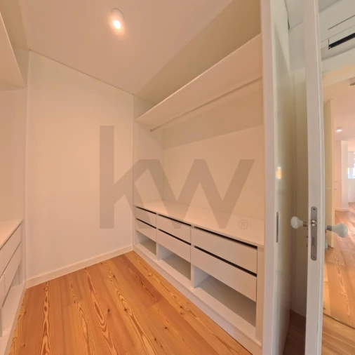 Apartamento T2 para Venda em Santa Maria Maior Foto 24