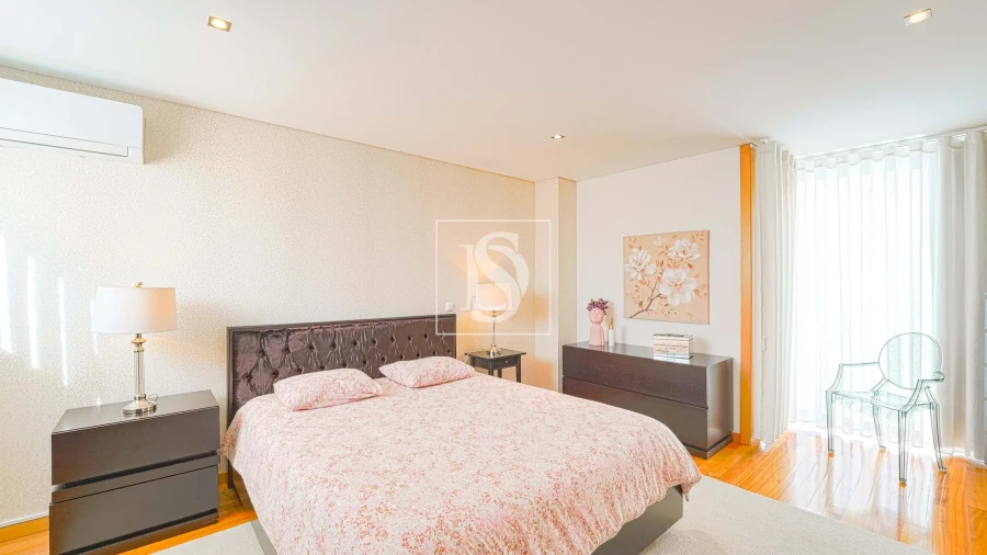 Moradia T3 para Venda em Vermoim Foto 20