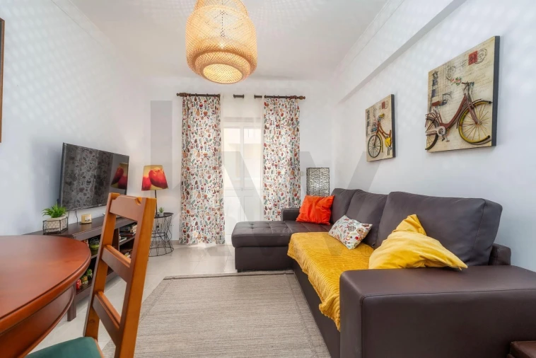 Apartamento T1 para Venda em Vila Real de Santo Antonio Foto 3