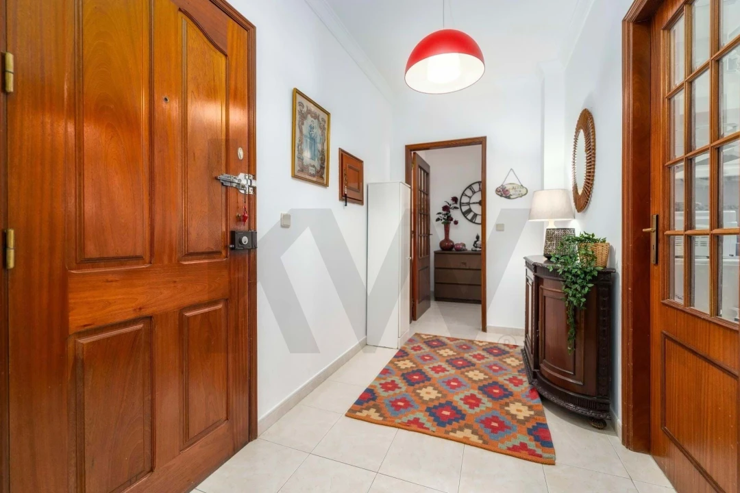 Apartamento T1 para Venda em Vila Real de Santo Antonio Foto 6